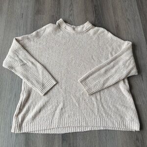 AMERICAN EAGLE: Cream Knit Sweater